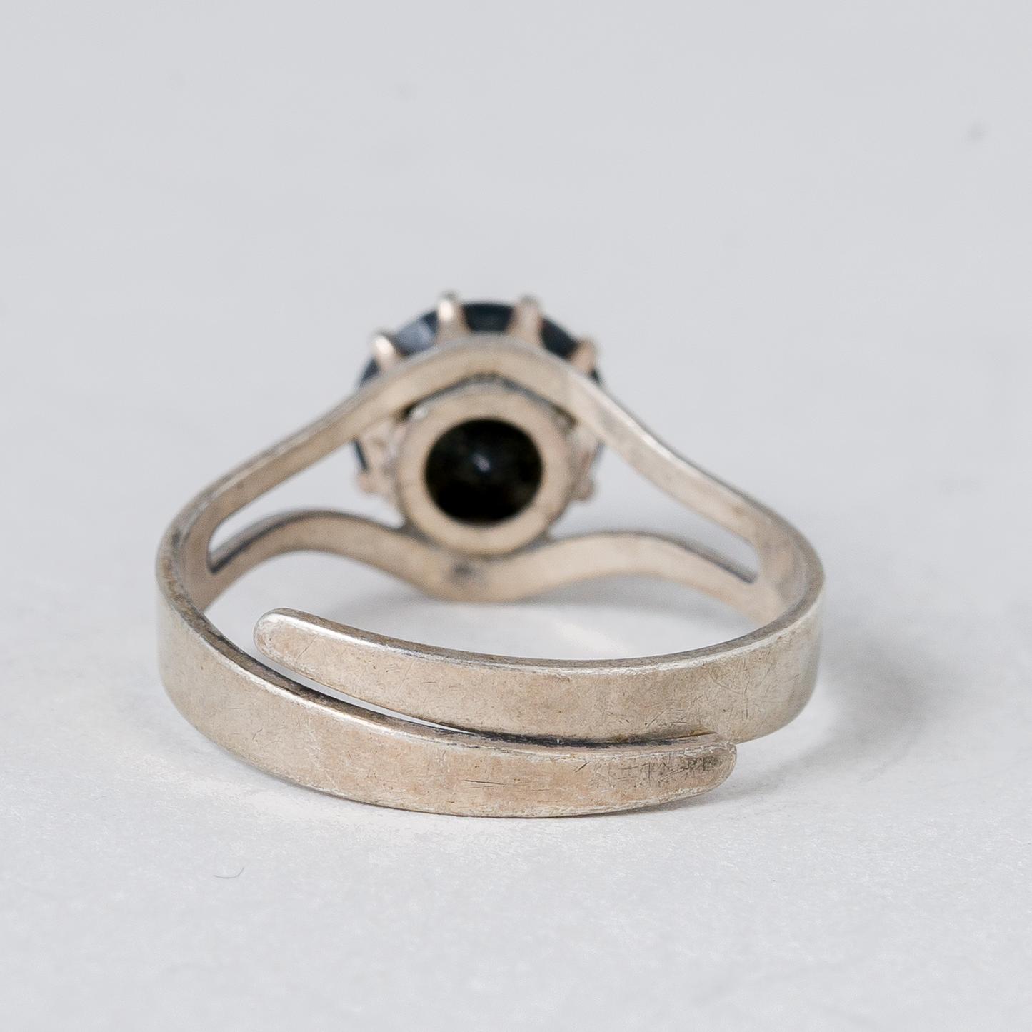 Ring Schwarzer Stein 800er Silber 1,56 g Größe flexibel2