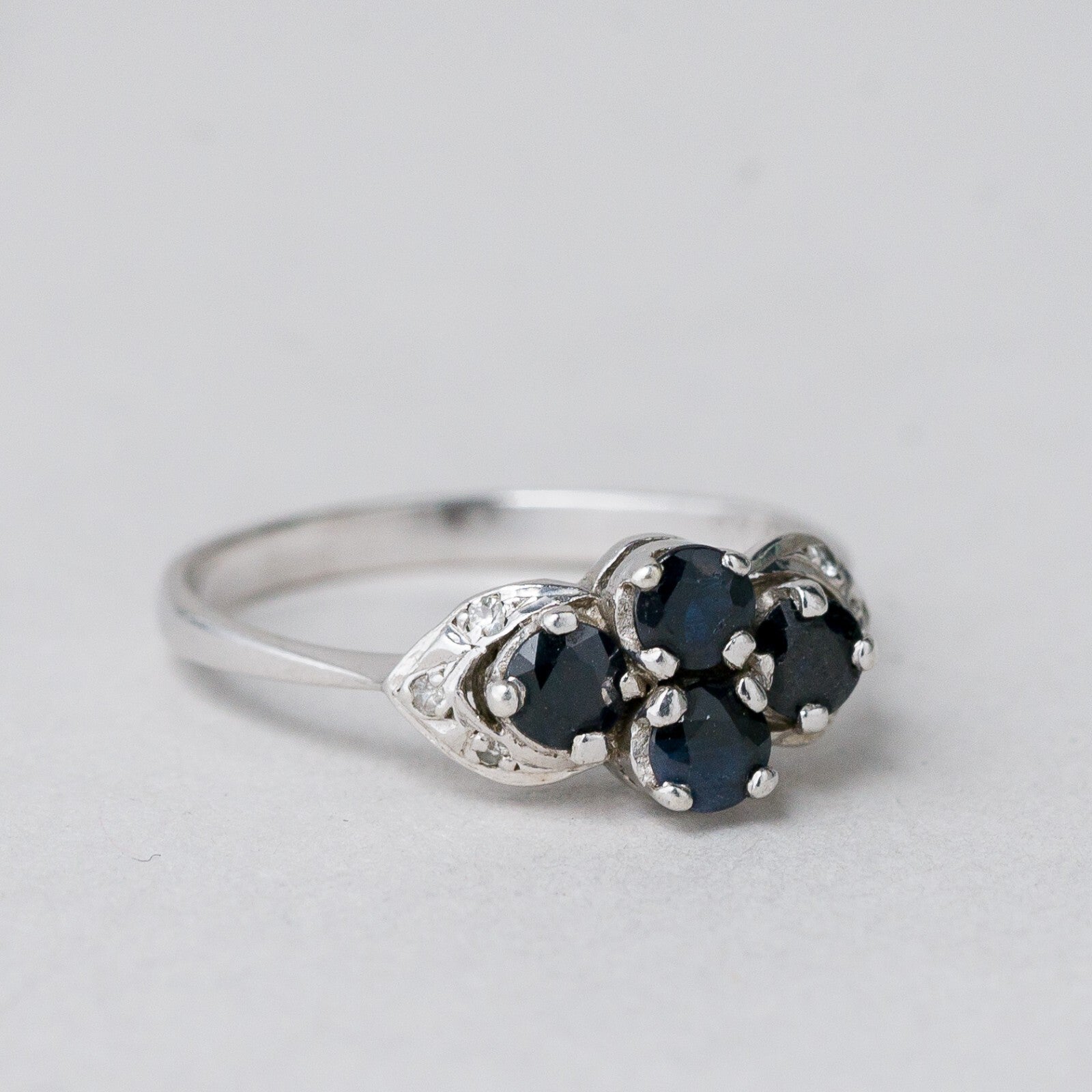Silber Ring 835 Blauer Stein Größe 50 (15,9 mm Ø) 1,63 g5