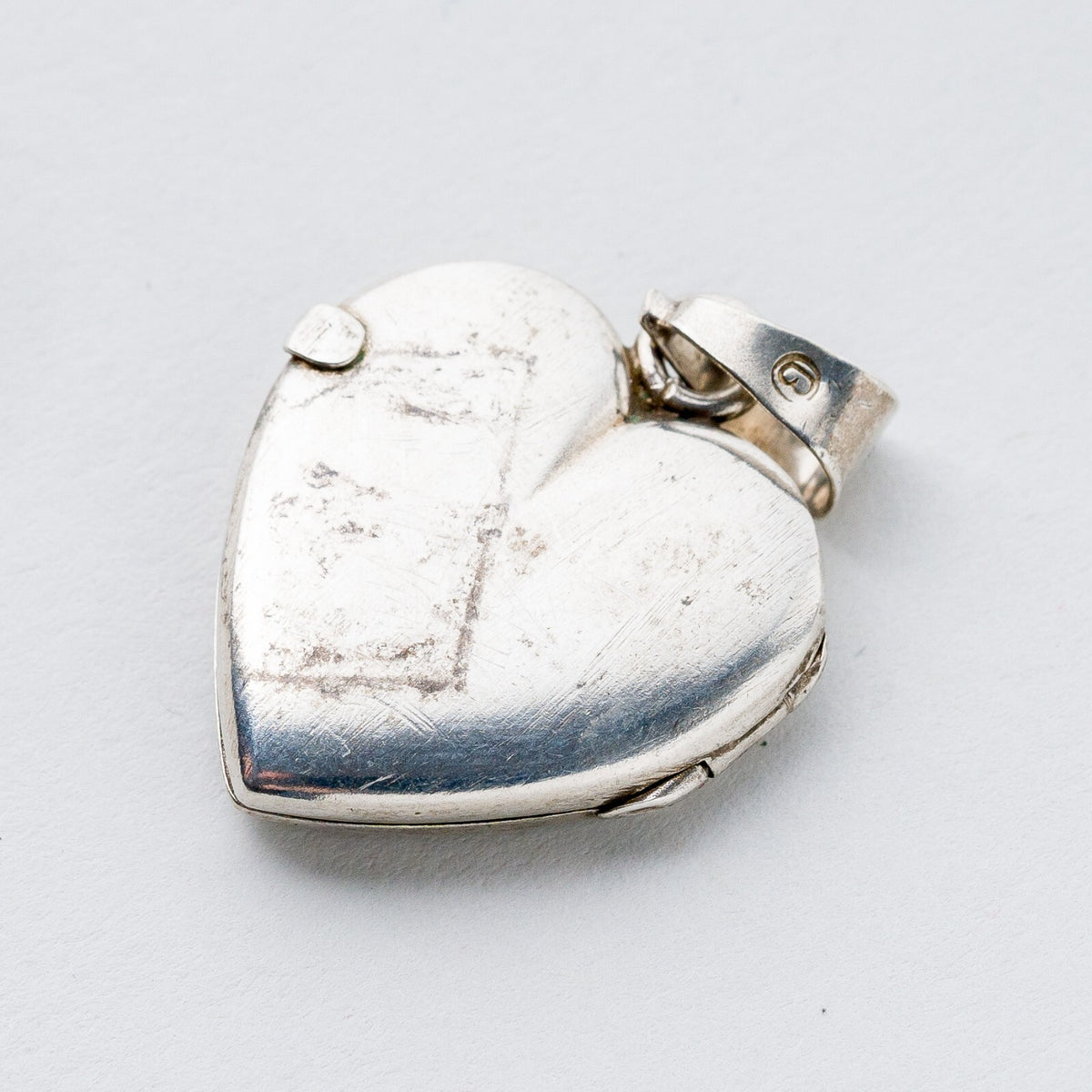 Anhänger 835 Silber Medaillon Herz 3,2 cm 5,52 g3