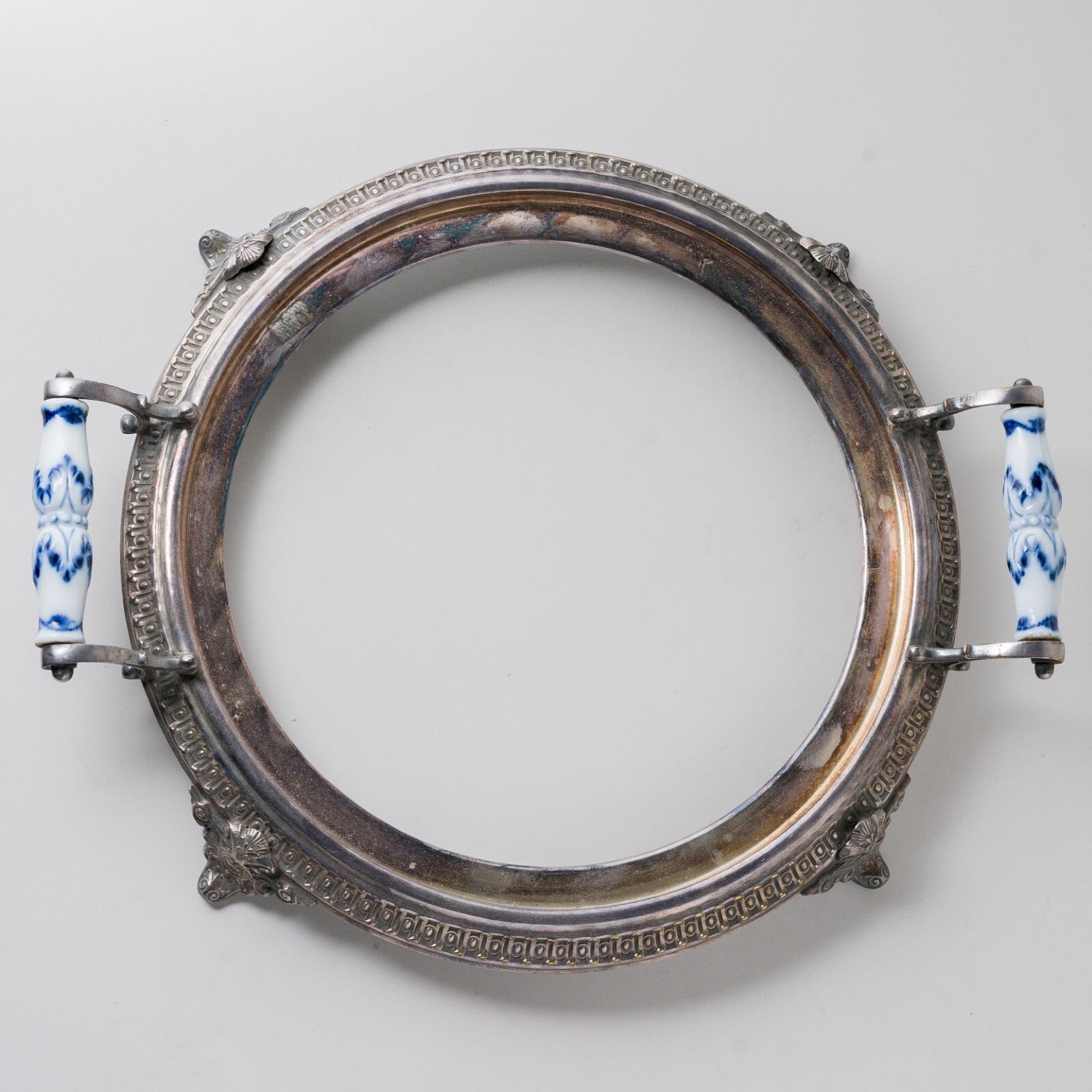 Henkeltablett Zwiebelmuster Metall versilbert0