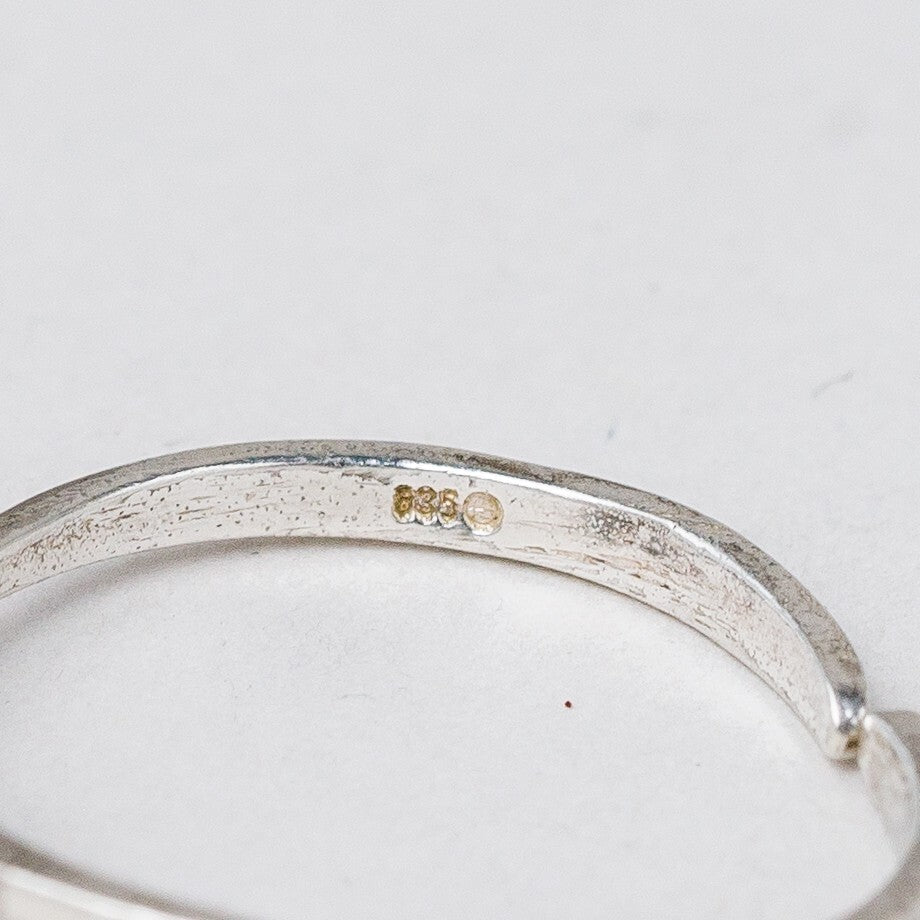 Ring 835 Silber Weißer Stein Größe flexibel ca. 59 1,56 g7