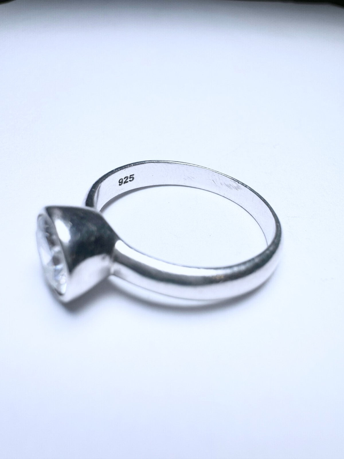 Ring 925er Silber Größe 58 Großer weißer Stein 3,48g1