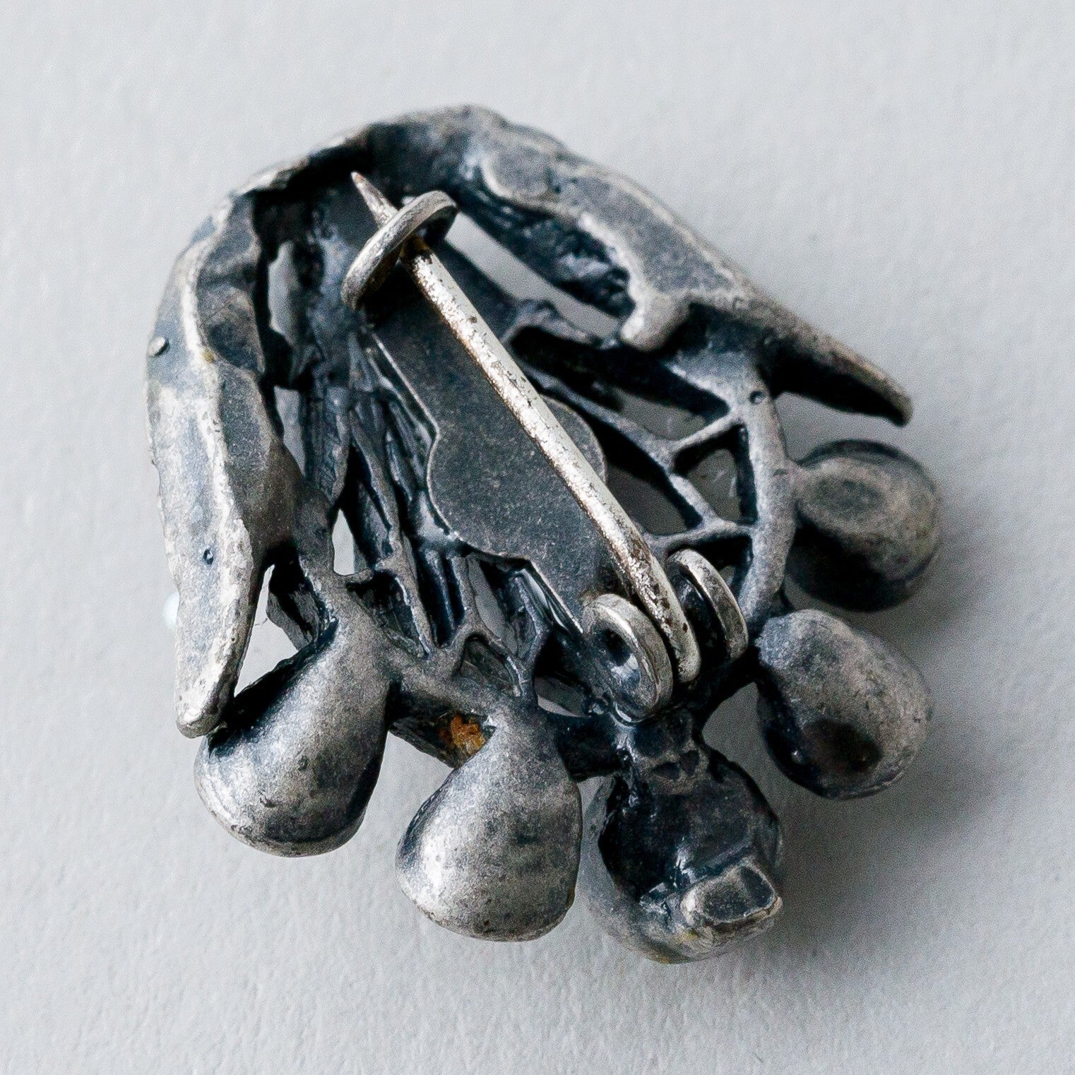 Silber Brosche Spange Perlen 4,6 g8