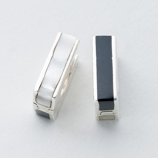 Silber Ohrringe Huggies 925 Weiße und Schwarze Steine 6,41 g0