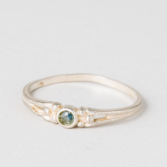 Ring Grüner Stein 925er Silber 0,85 g Größe 52 (16,5 mm Ø)0