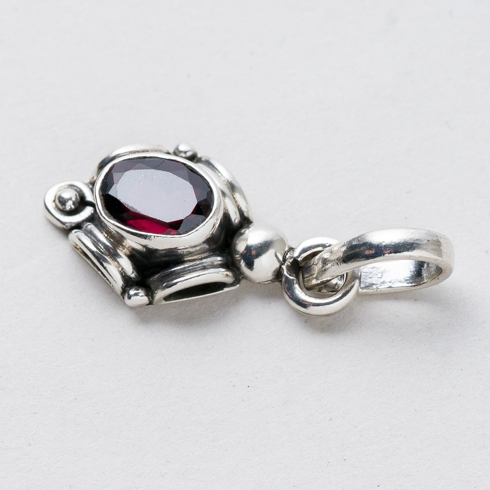 Anhänger Silber Roter Stein 2,7 cm 2,45 g1