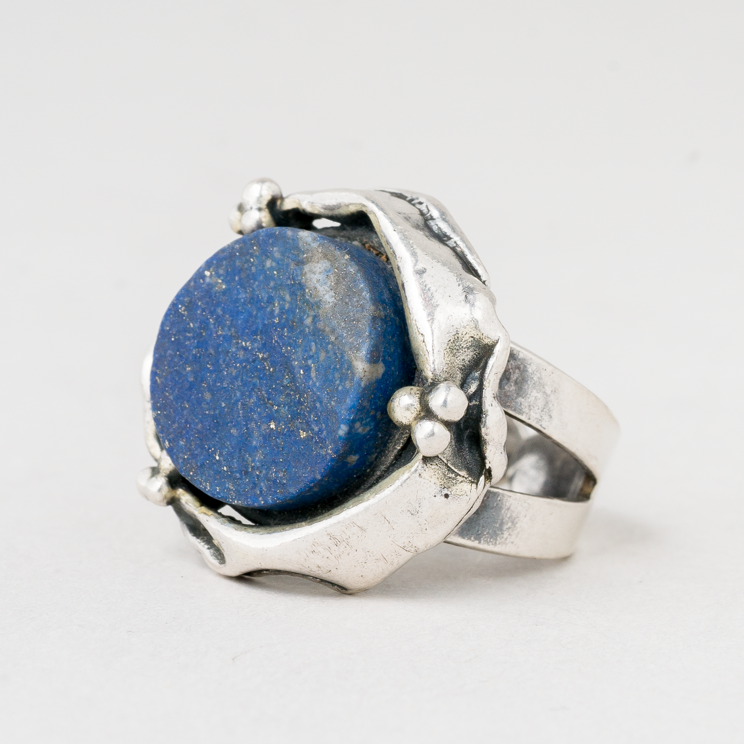 Ring Blauer Stein 835er Silber 11,91 g Größe flexibel0