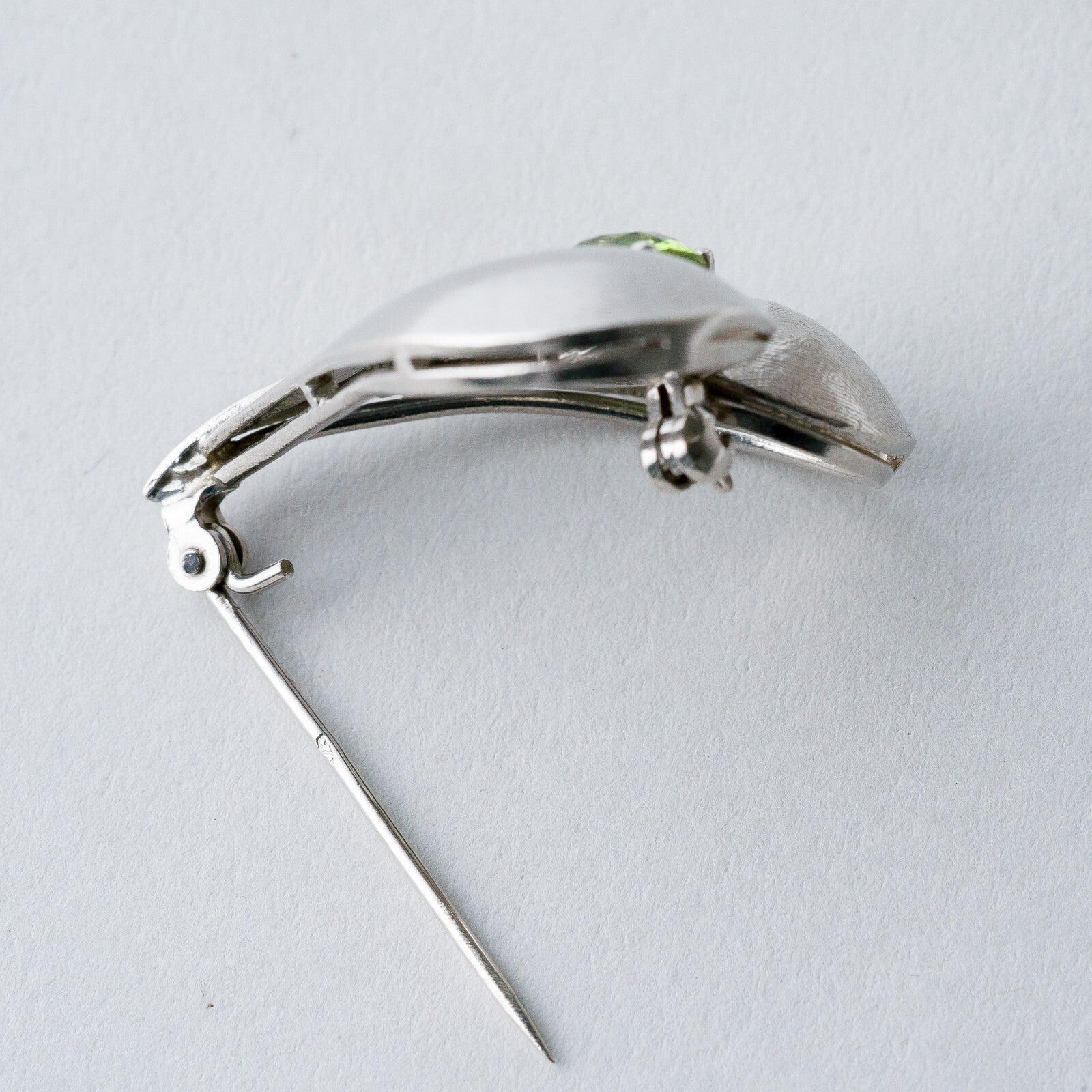 Silber Brosche Spange 925 Herz Grüner Stein 7,17 g7