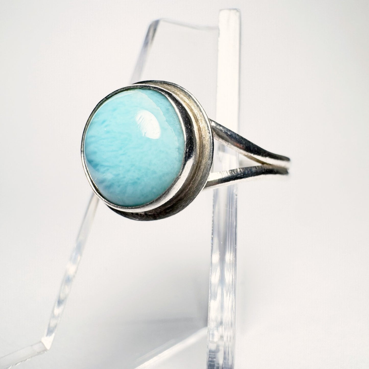 Ring 925er Silber (gestempelt) Größe 55 mit hellblauem Stein 2,09g0