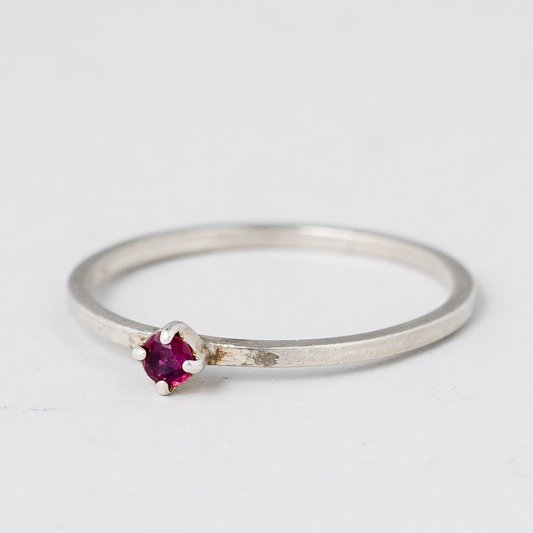 Ring Roter Stein 0,87 g 835er Silber Größe 54 (17,2 mm Ø)0