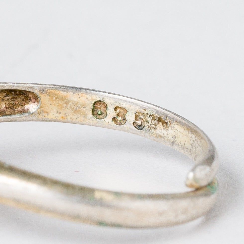 Silber Ring 835 Perle und Rote Steine Größe flexibel ca. 55 3,3 g5