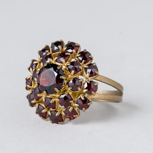 Ring Rote Steine Silber vergoldet 3,81 g Größe 53 (16,8 mm Ø)0
