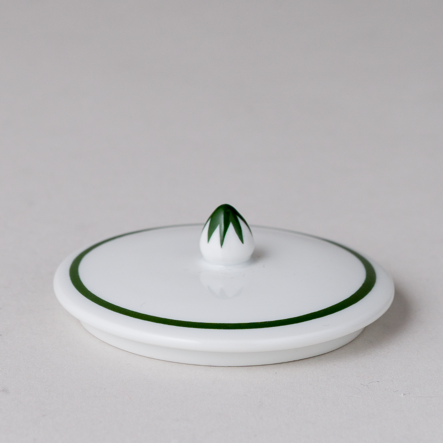 1 x Porzellan Deckel Weinlaub 6 cm1