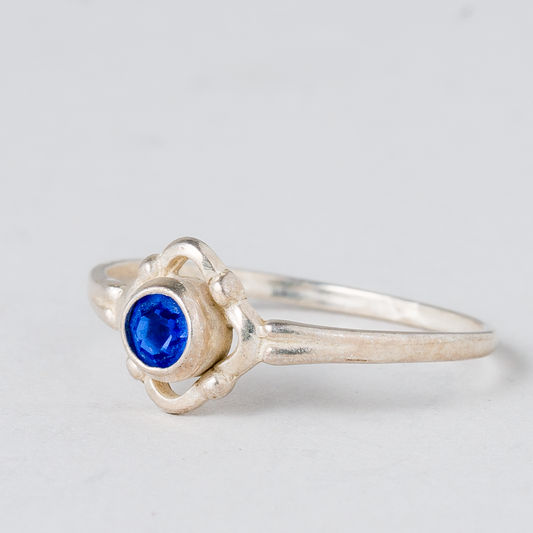 Ring Blauer Stein 925er Silber 0,7 g Größe 49 (15,6 mm Ø)0