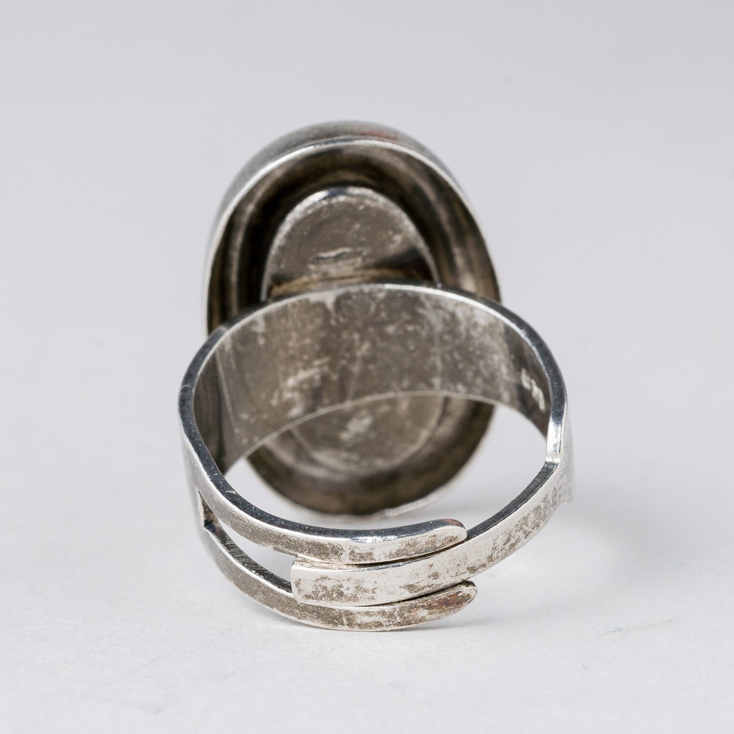 Silber Ring 835 Schwarzer Stein Größe flexibel ca. 53 5,04 g3