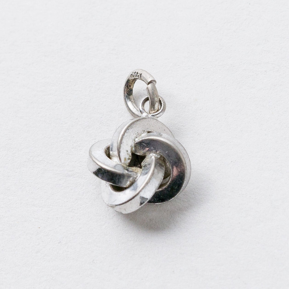 Anhänger 835 Silber Knoten 1,5 cm 1,73 g3