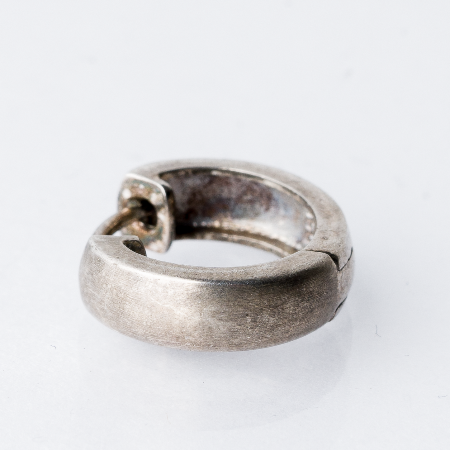 Einzelner Ohrring Huggie 925er Silber 1,27 g0
