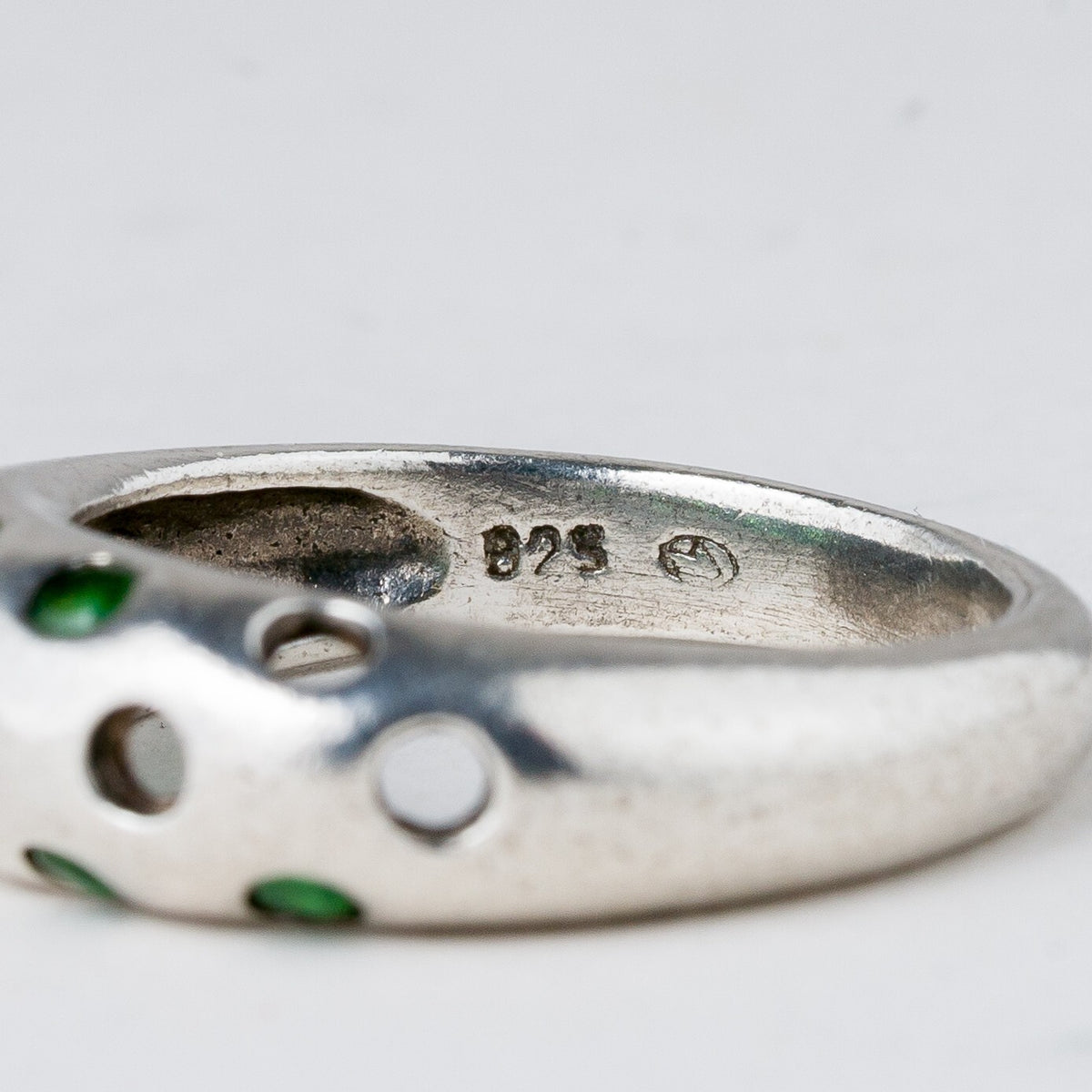 Silber Ring 925 Grüne Steine Größe 56 (17,8 mm Ø) 5,08 g5