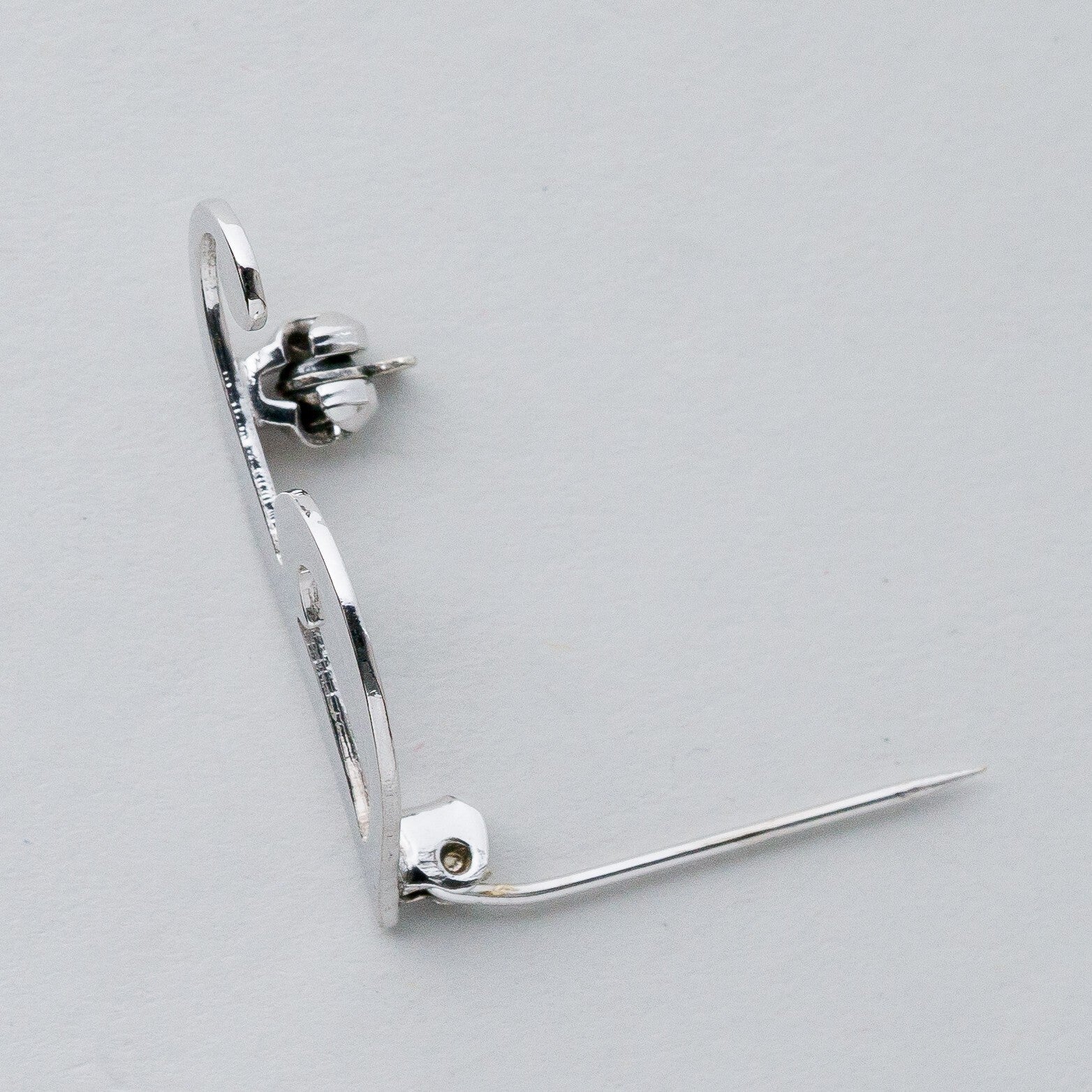 Silber Brosche Spange 835 "J" 2,14 g5