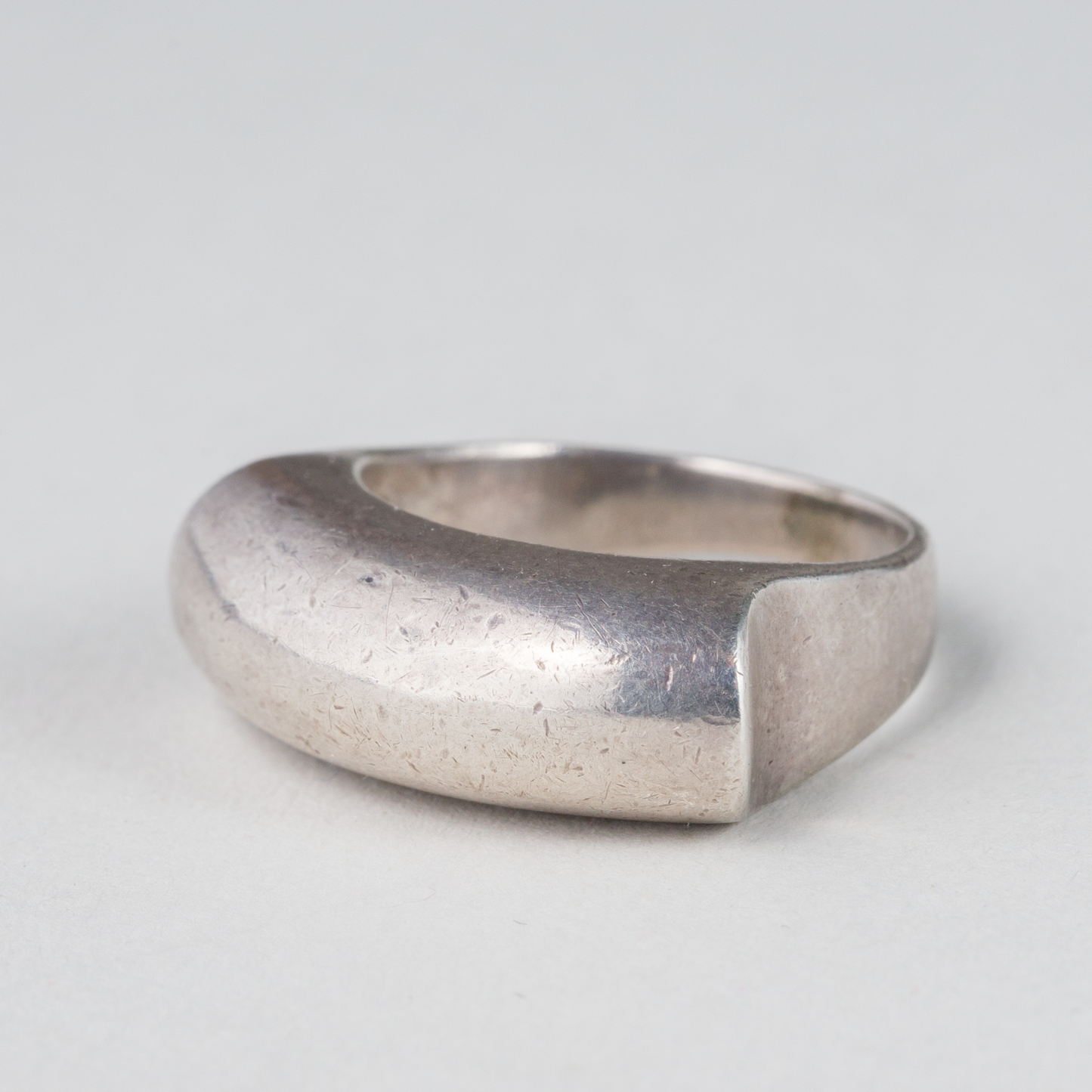 Moderner Ring 925er Silber 7,2g  Größe: 560