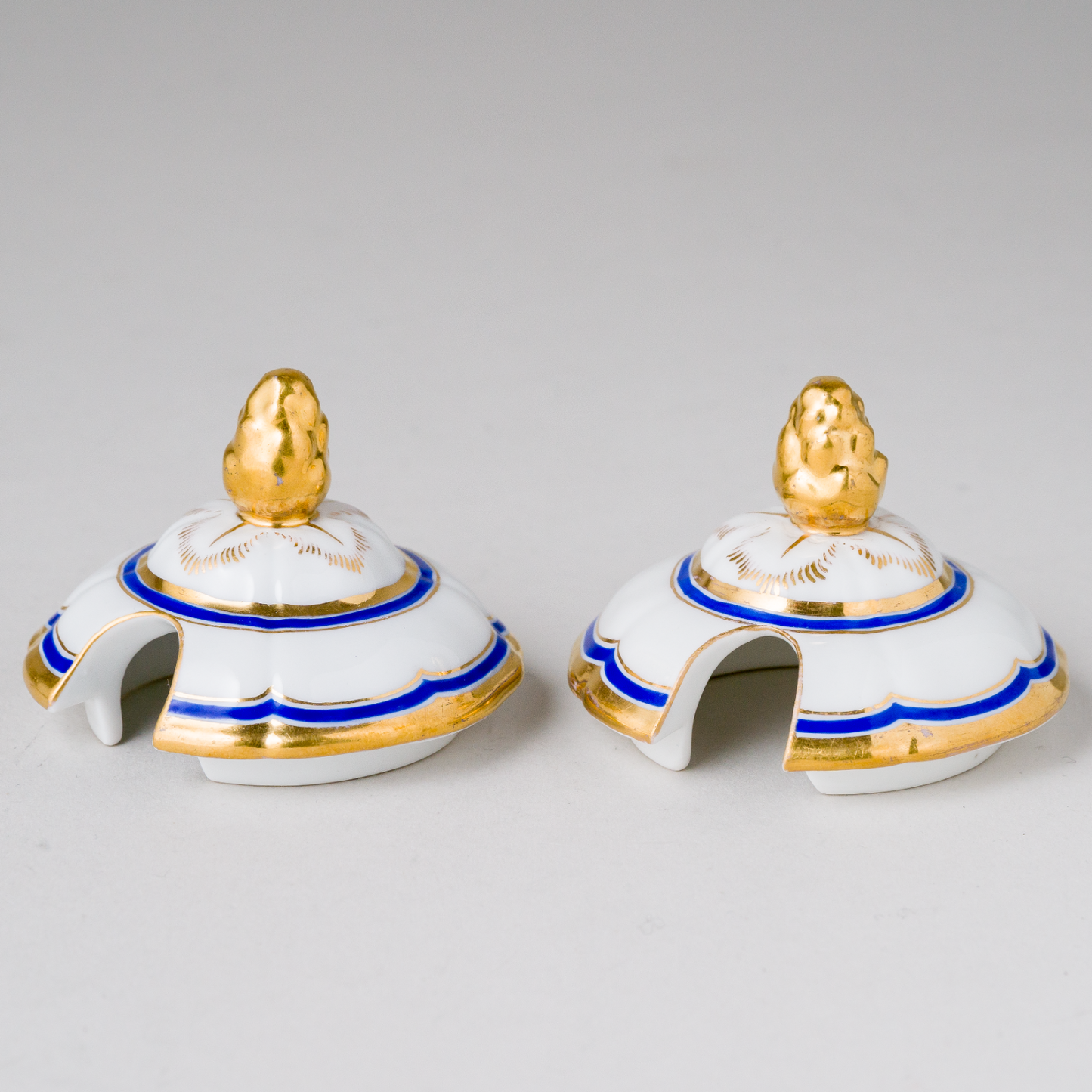 1 x Porzellan Deckel mit Aussparung für Löffel Gold Blau 6 cm0