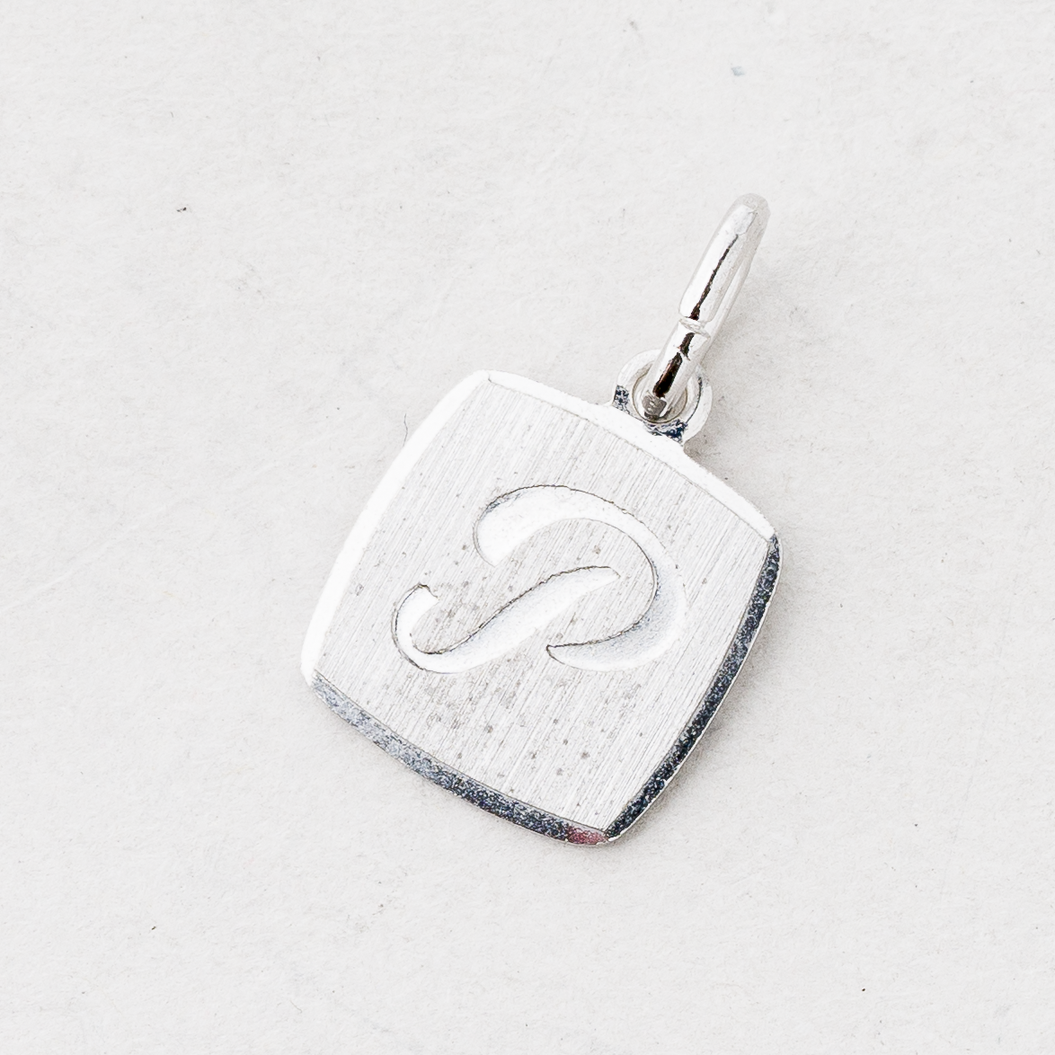 CNC: Anhänger "P" Silber 0,82 g 1,5 cm0