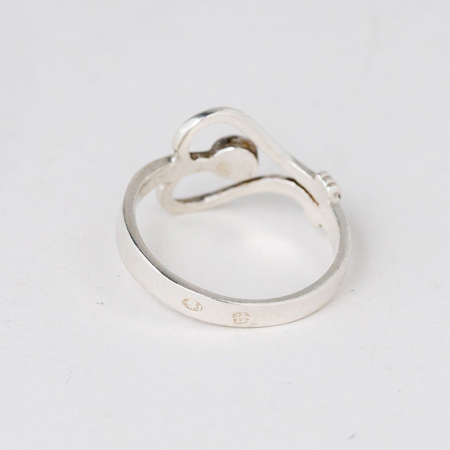 Silber Ring 52 (16,5 mm Ø) Grüner Stein 2,16 g3