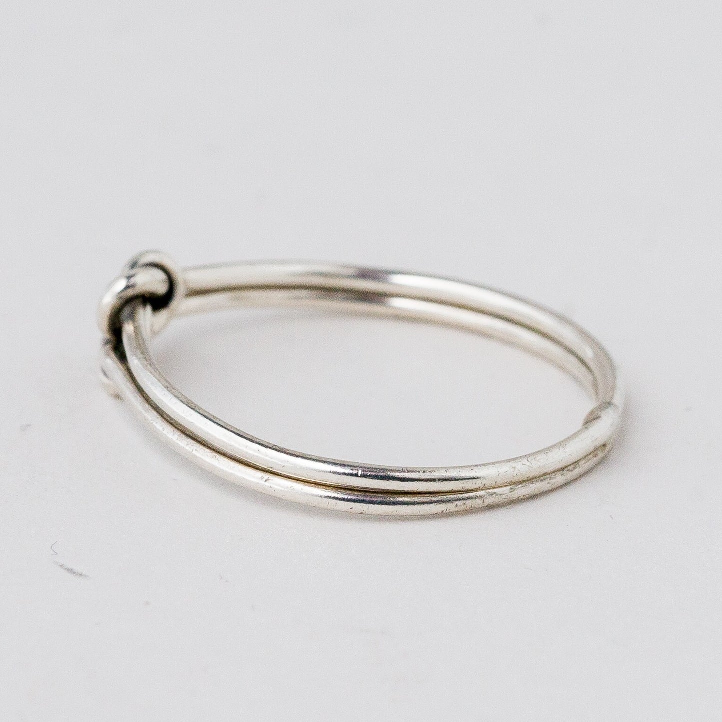 Silber Ring 56 (17,8 mm Ø) Knoten 1,11 g3