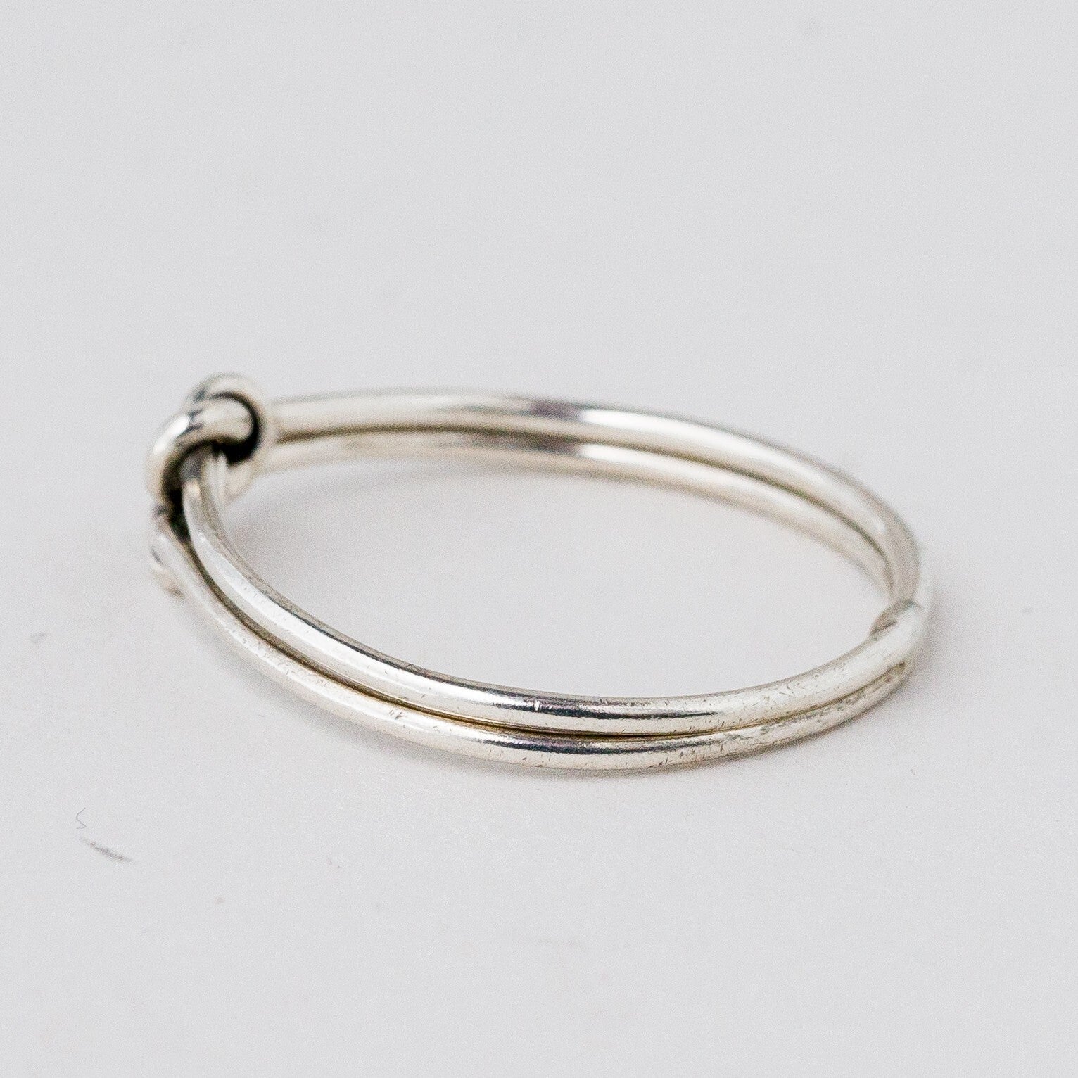 Silber Ring 56 (17,8 mm Ø) Knoten 1,11 g3