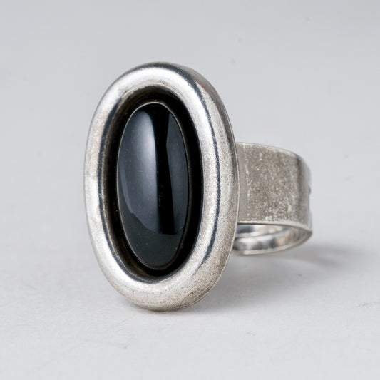 Silber Ring 835 Schwarzer Stein Größe flexibel ca. 53 5,04 g0