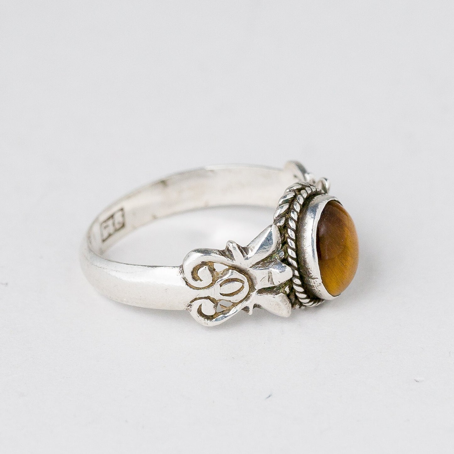 Silber Ring 56 (17,8 mm Ø) 925 Brauner Stein 2,51 g3