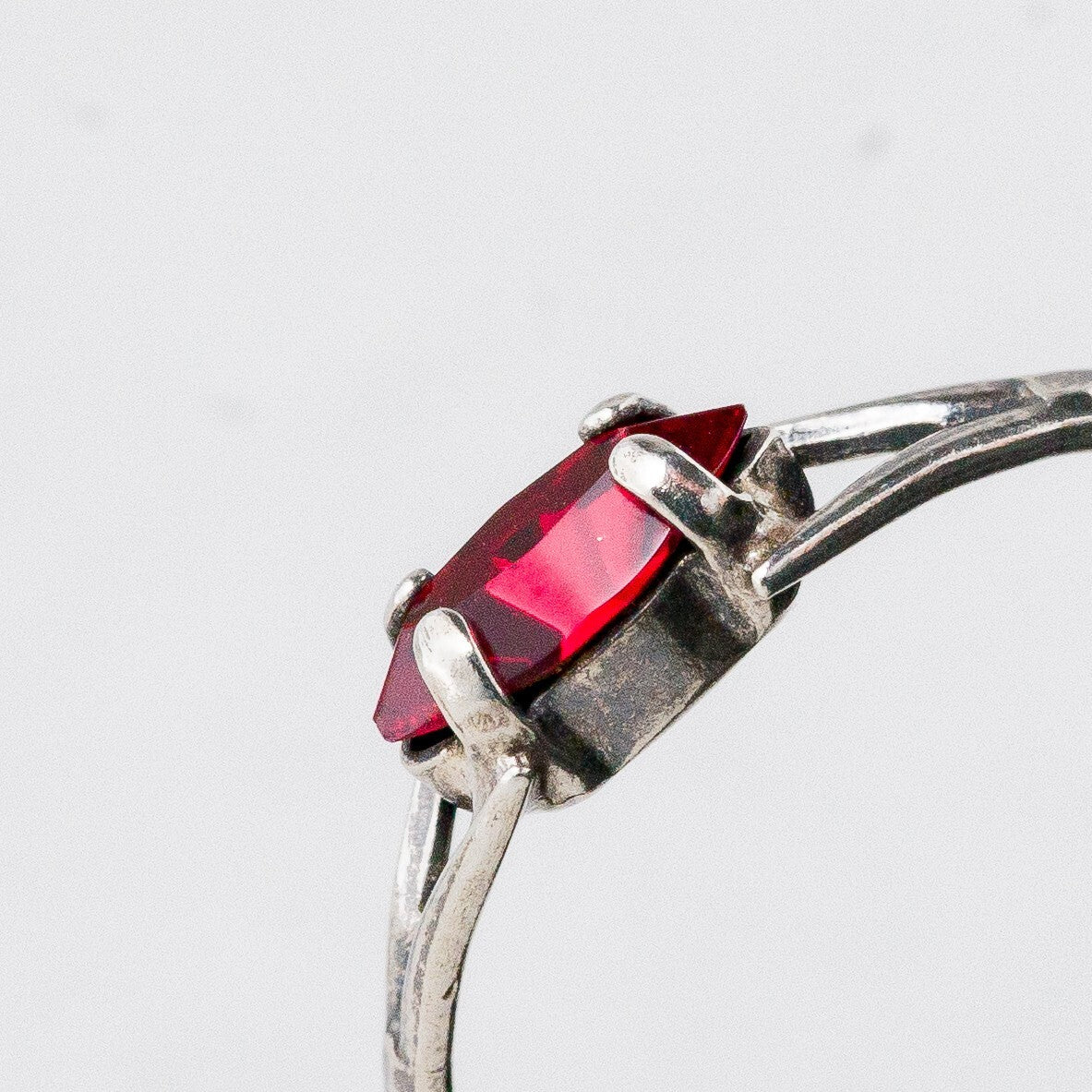 Silber Ring 55 (17,5 mm Ø) 835 Roter Stein 1,06 g5