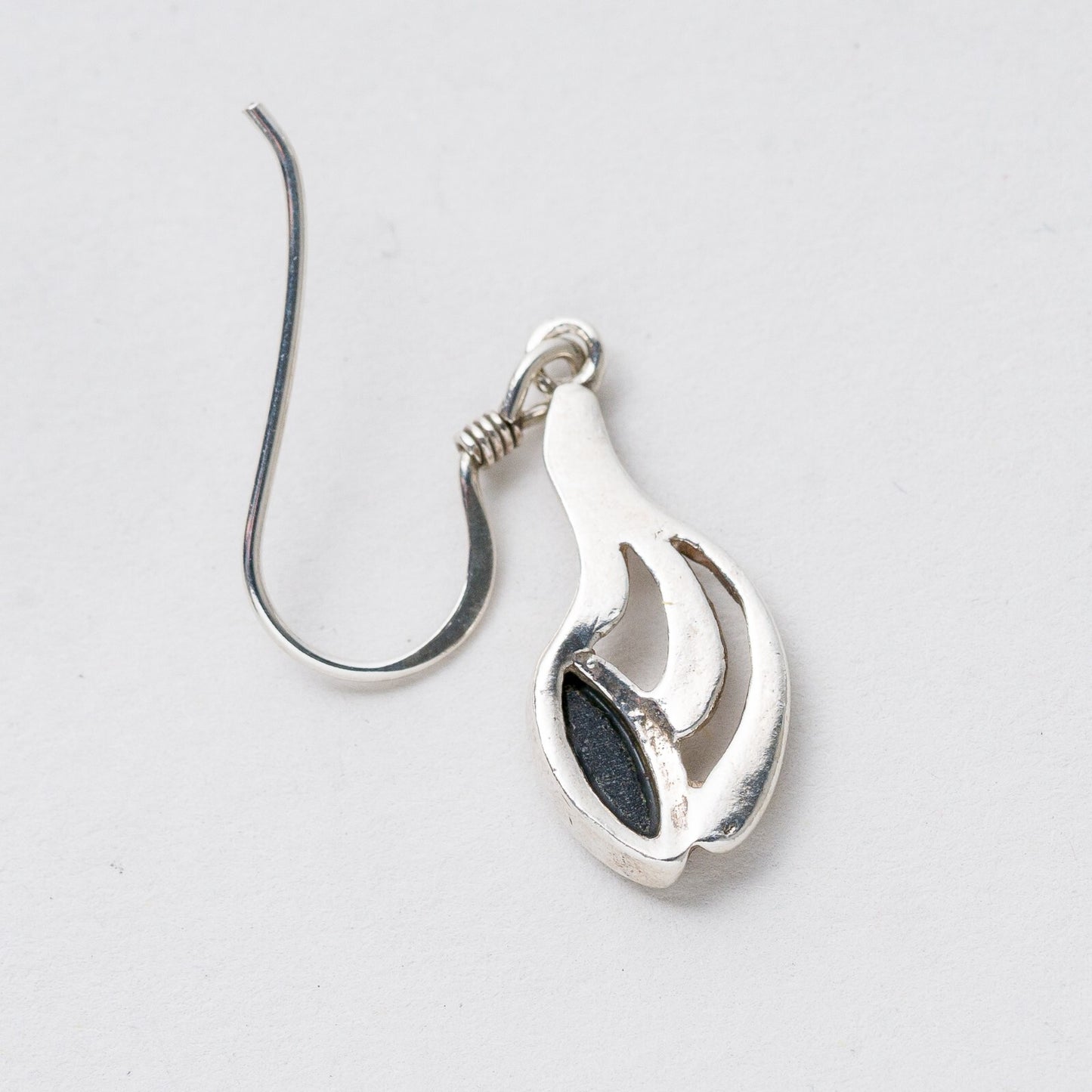 Einzelner Ohrring Hängeohrring Silber Schwarzer Stein 1,4 g5