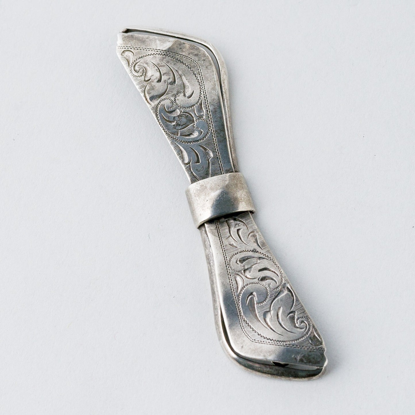 Silber Brosche Spange 835 Schleife 7,07 g2