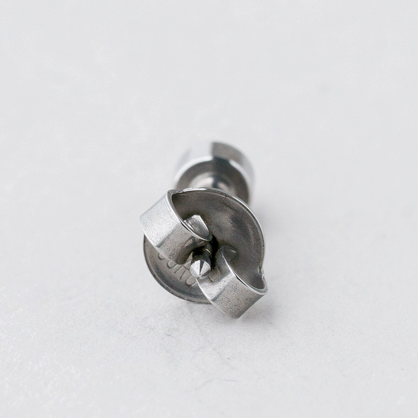 Einzelner Ohrring Ohrstecker Silber Kugel 0,45 g3