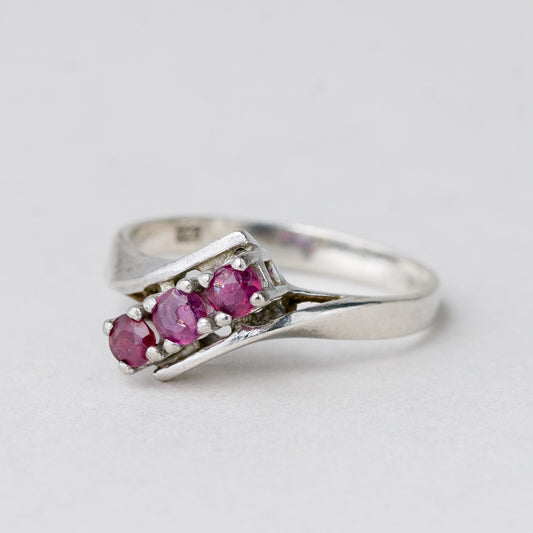 Silber Ring 835 Purpurne Stein Größe 53 (16,8 mm Ø) 1,89 g0