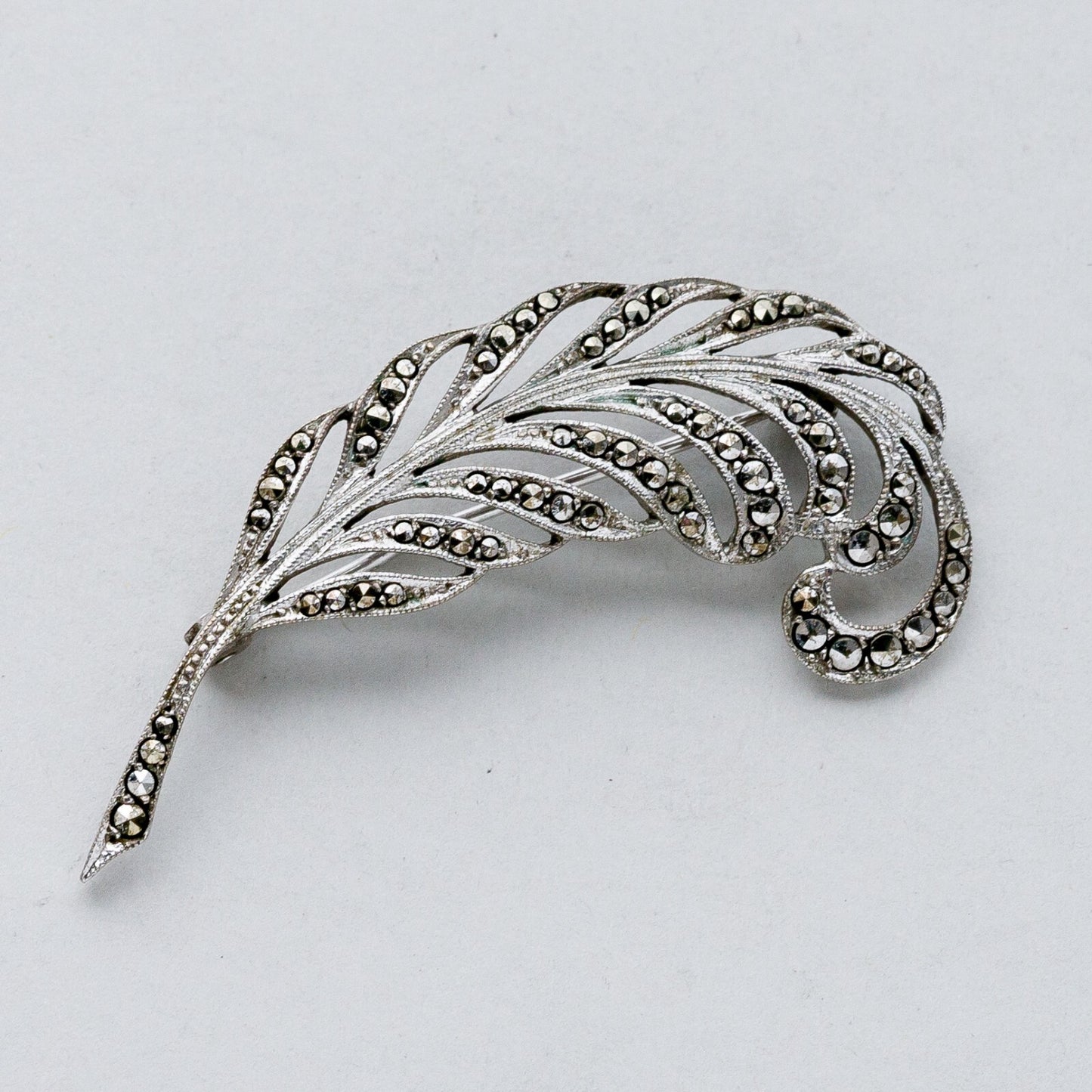 Silber Brosche Spange 835 Blatt Graue Steine 5,7 g1