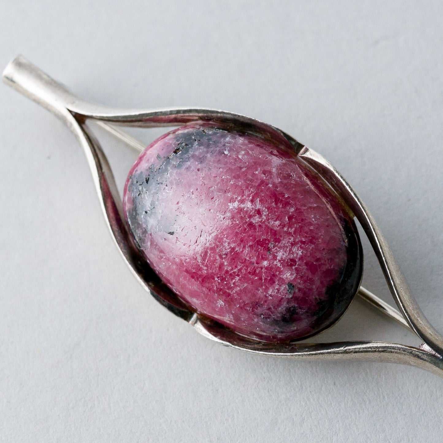 Silber Brosche Spange 925 Roter Stein 13,31 g7