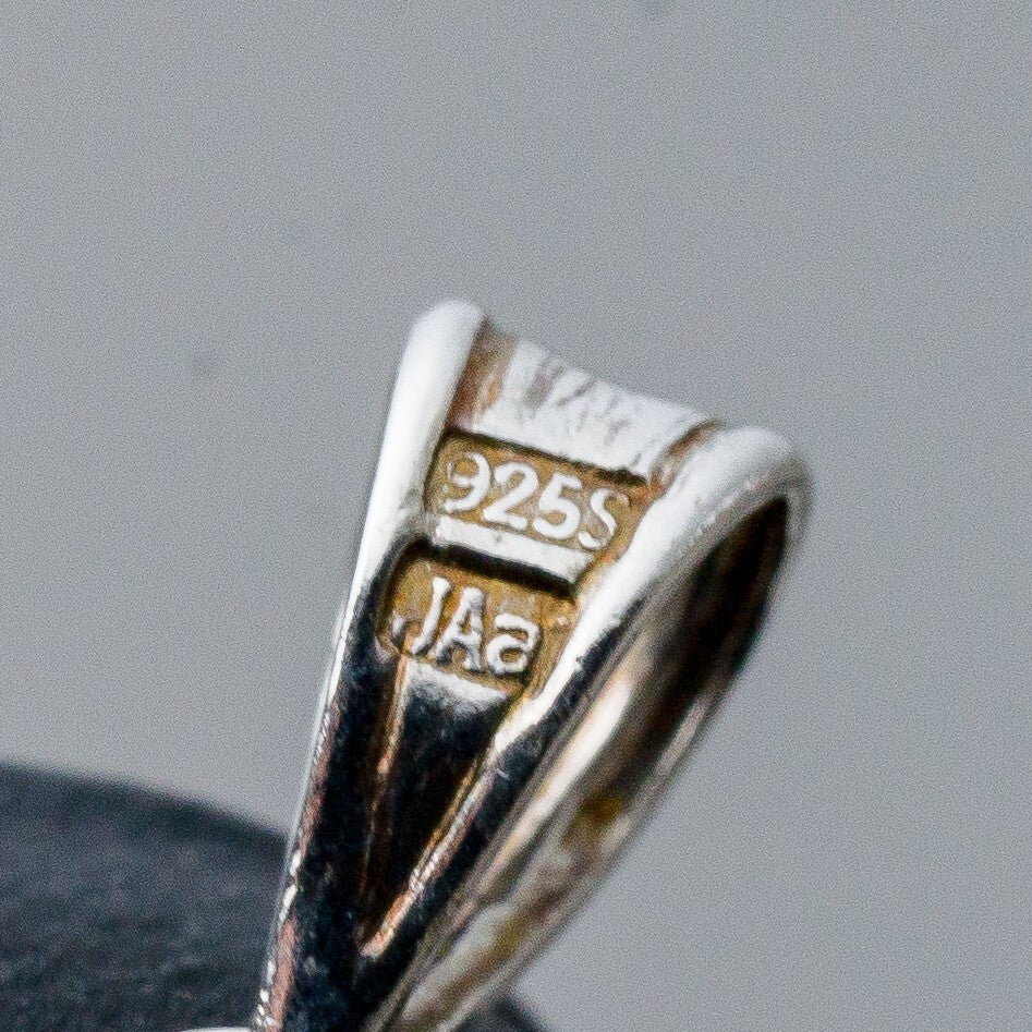 Silber Anhänger Kettenanhänger 925 Kreuz Kruzifix 0,9 g6