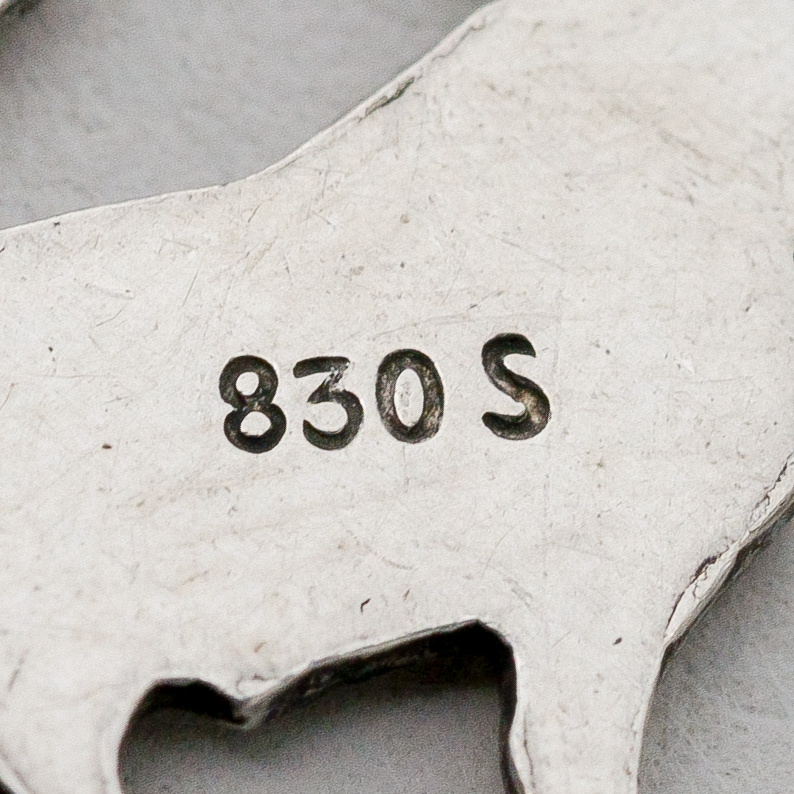 Anhänger Stier 830er Silber 1,44 g 2 cm2