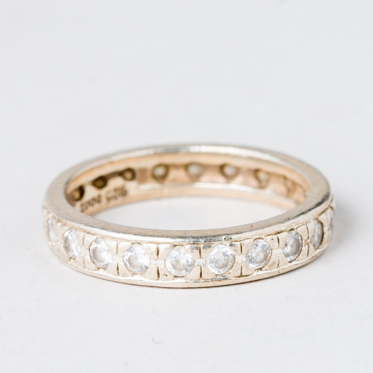 Silber Ring 925 Weiße Steine Größe 50 (15,9 mm Ø) 2,43 g0