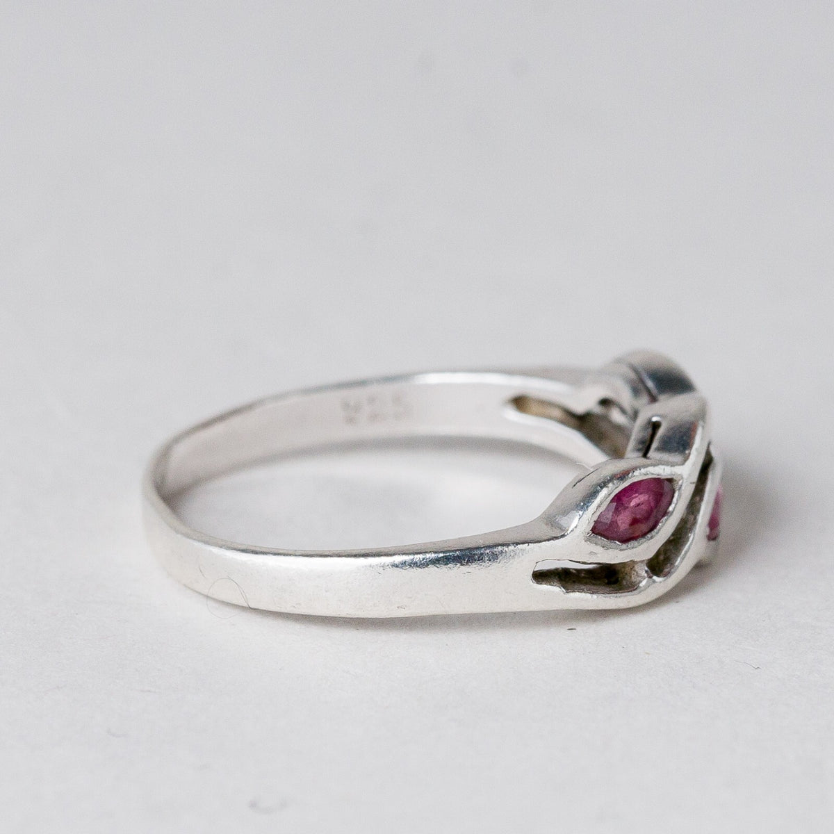 Silber Ring 925 Pinke Steine Größe 52 (16,5 mm Ø) 1,71 g4