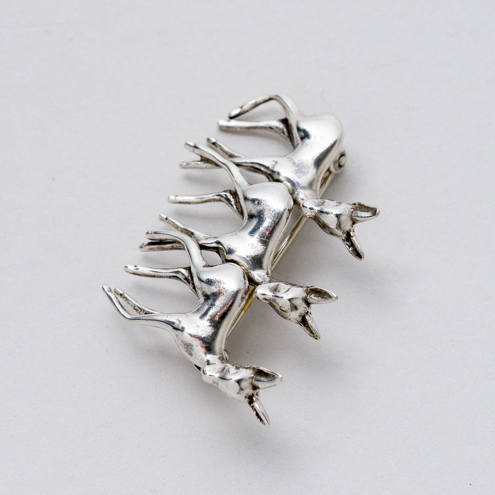 Brosche 835 Silber Rehe 11,94 g2