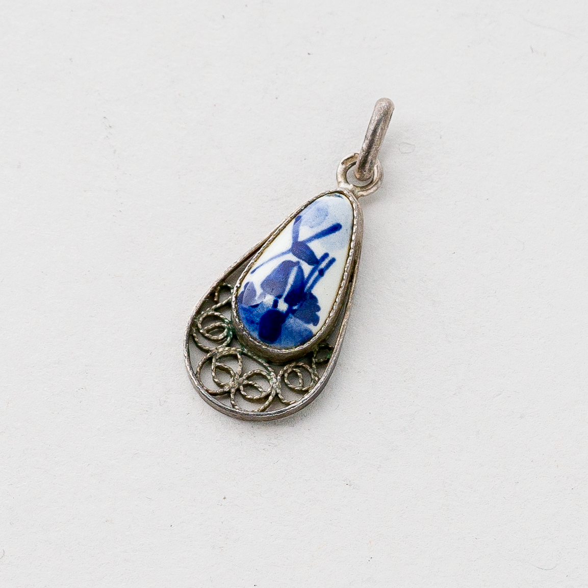 CNC: Anhänger Delftware Mühle Silber 1,24 g 25 mm0