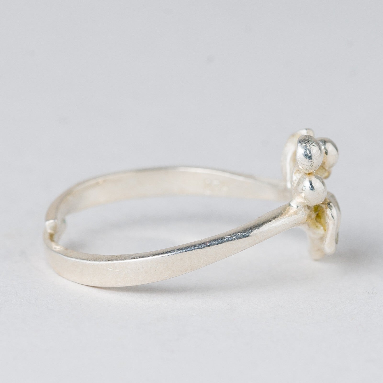 Ring 2,24 g 835er Silber Größe flexibel ca. 542