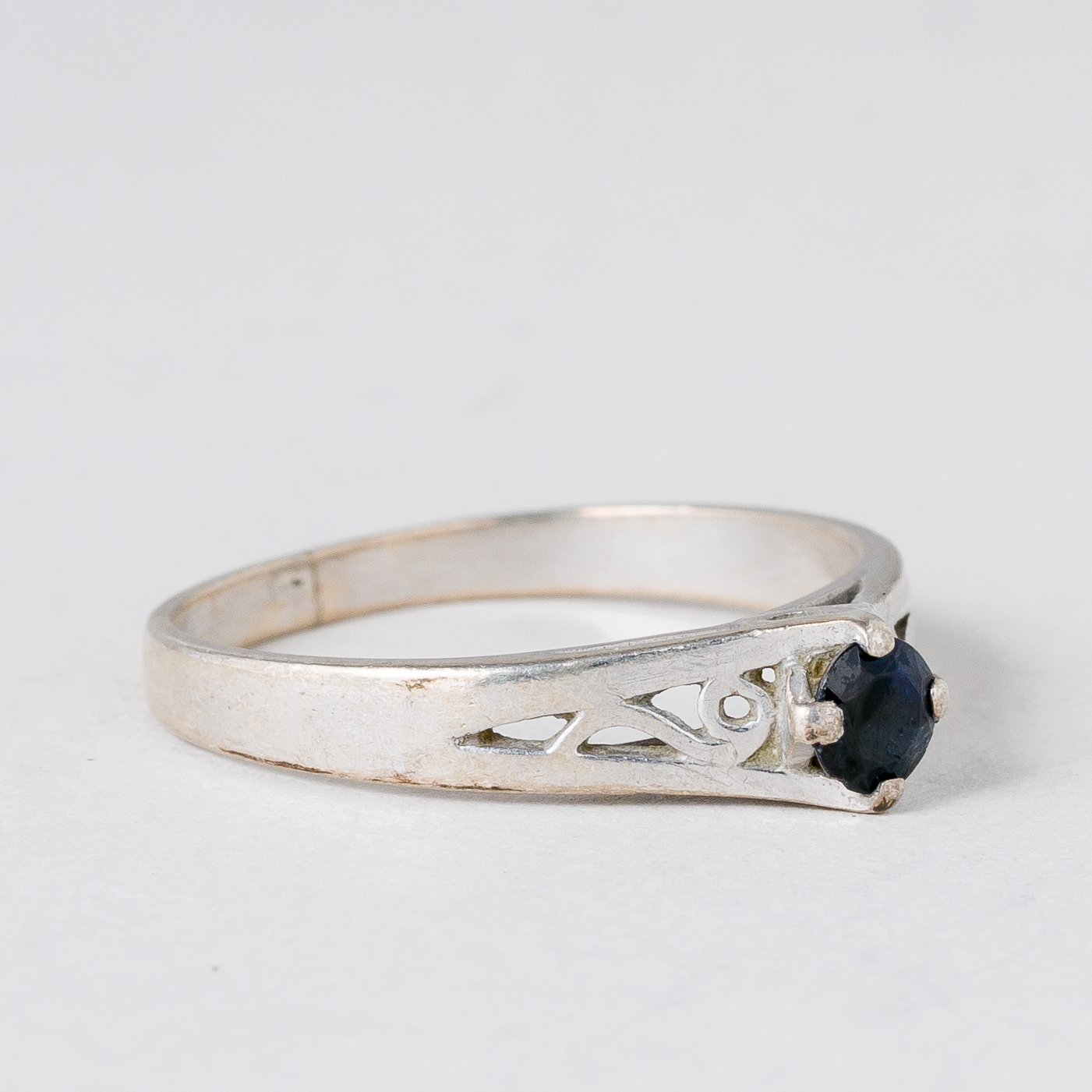 Ring Blauer Stein Silber 1,65 g Größe 53 (16,8 mm Ø)1