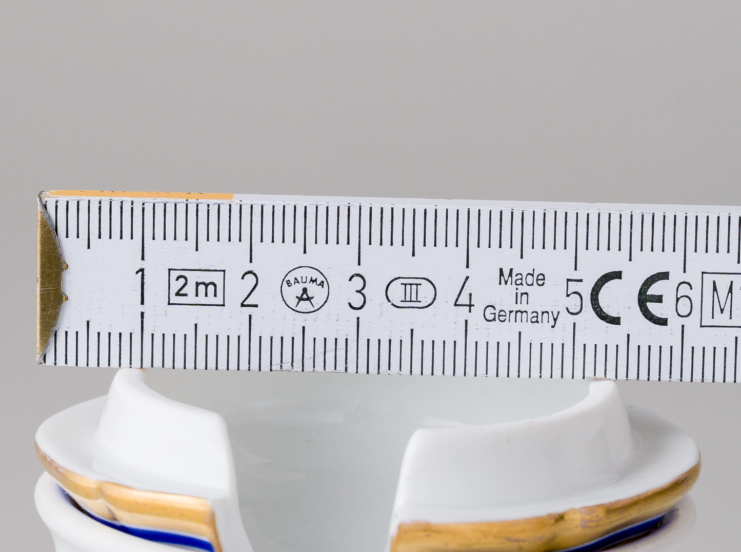 1 x Porzellan Deckel mit Aussparung für Löffel Gold Blau 6 cm5