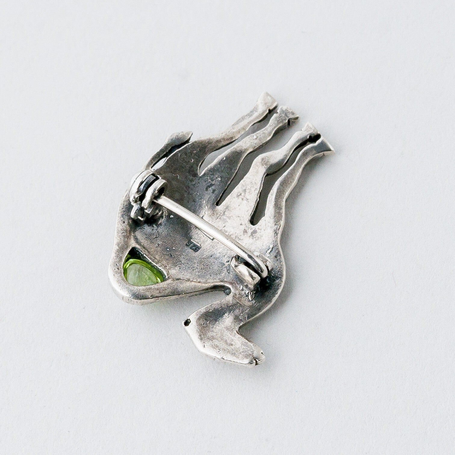 Silber Brosche Spange 925 Kamel Grüner Stein 6,75 g5