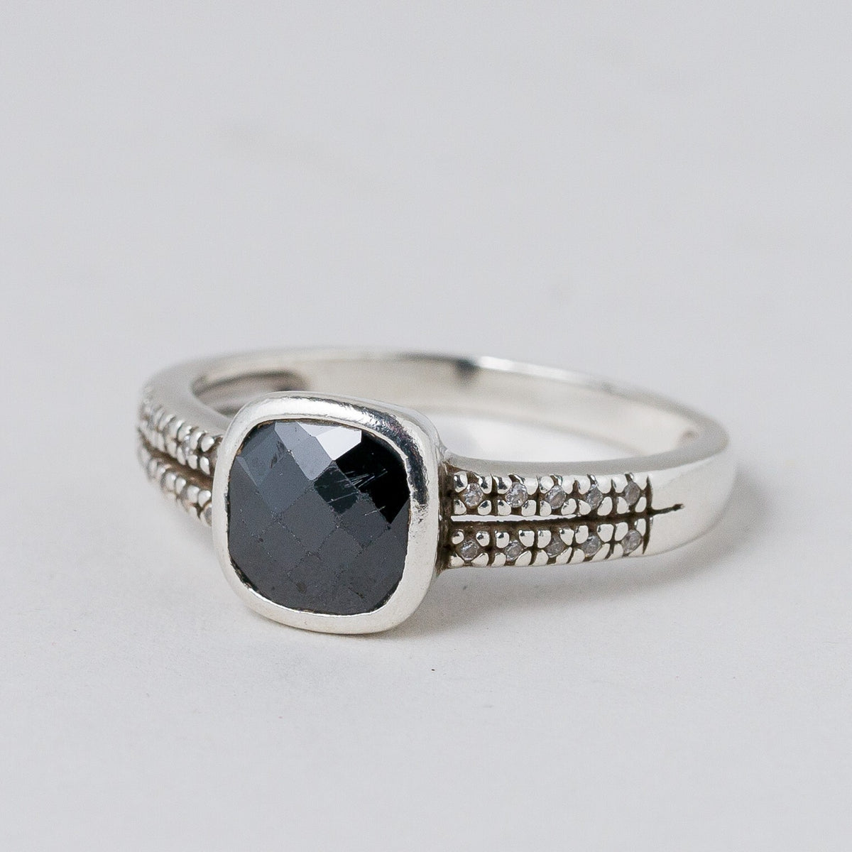 Silber Ring 925 Steinbesatz Größe 62 (19,7 mm Ø) 3,96 g0