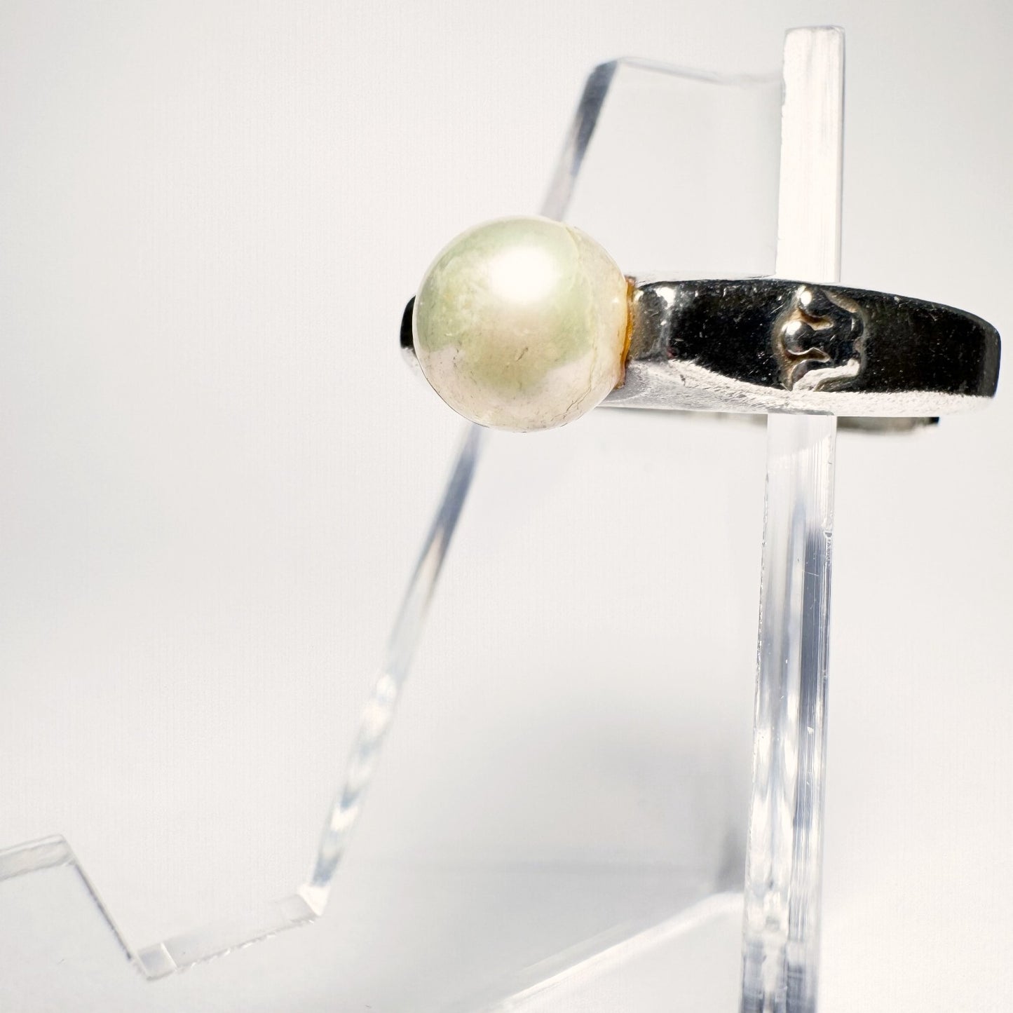 Ring 835er Silber (gestempelt) Größe 53 mit Perle 3,64g1